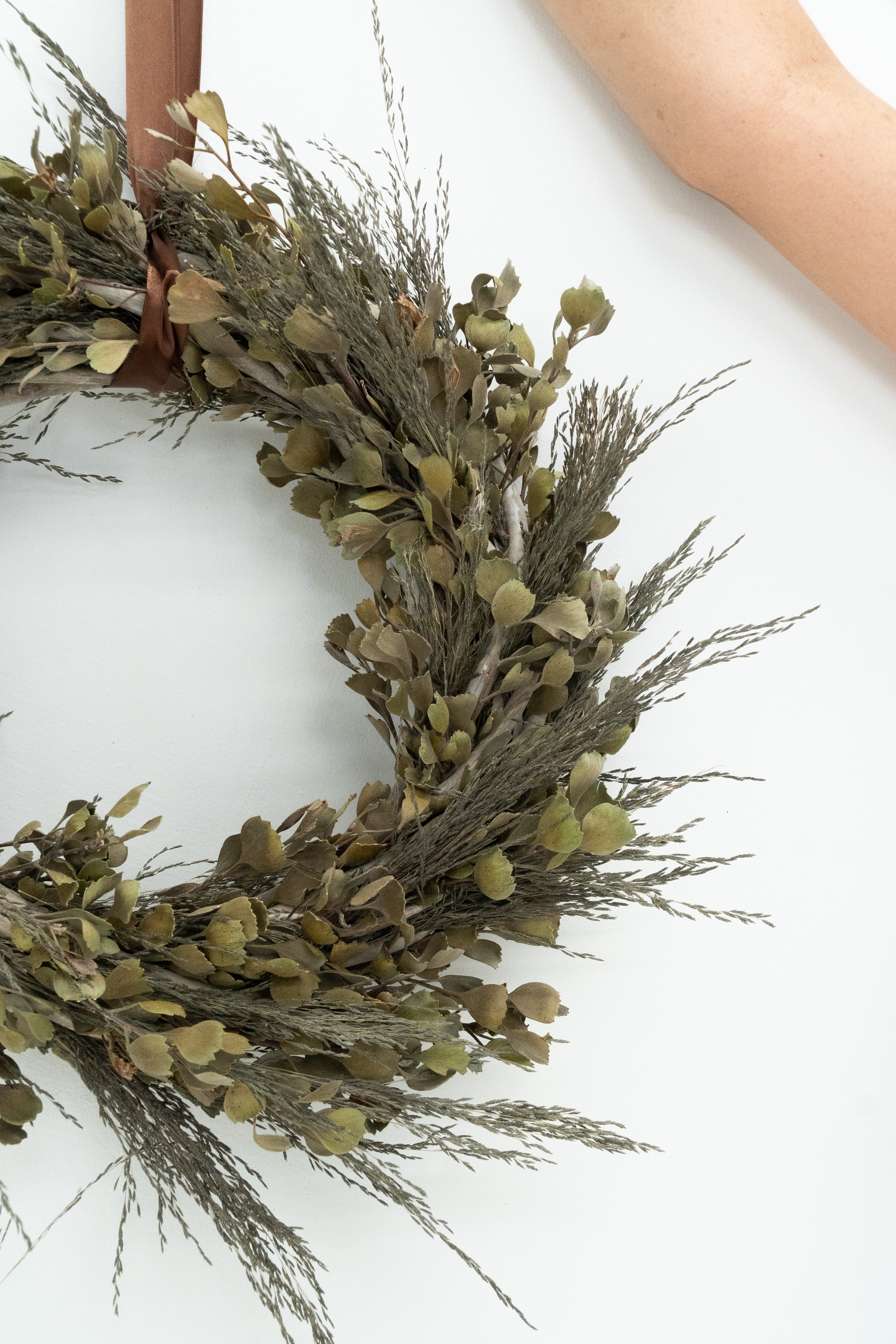 Dried Love Grass and Templetonia Wreath