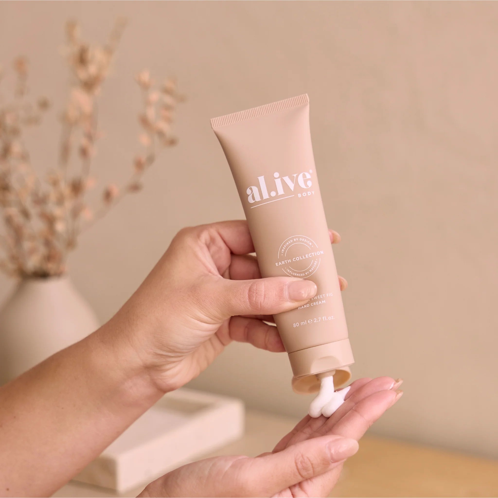 a.live Body - Apricot & Sweet Fig Hand Cream